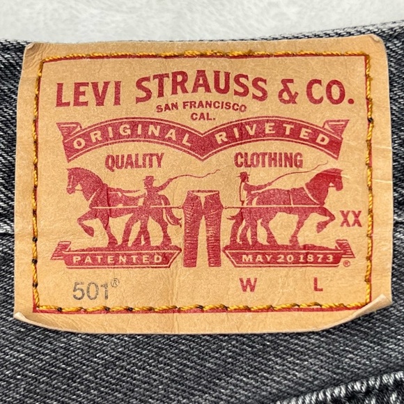 Levi’s 501 Shorts Demin Cutoff Distressed Frayed 90s Raw Hem Faded Black 27 - Picture 5 of 15